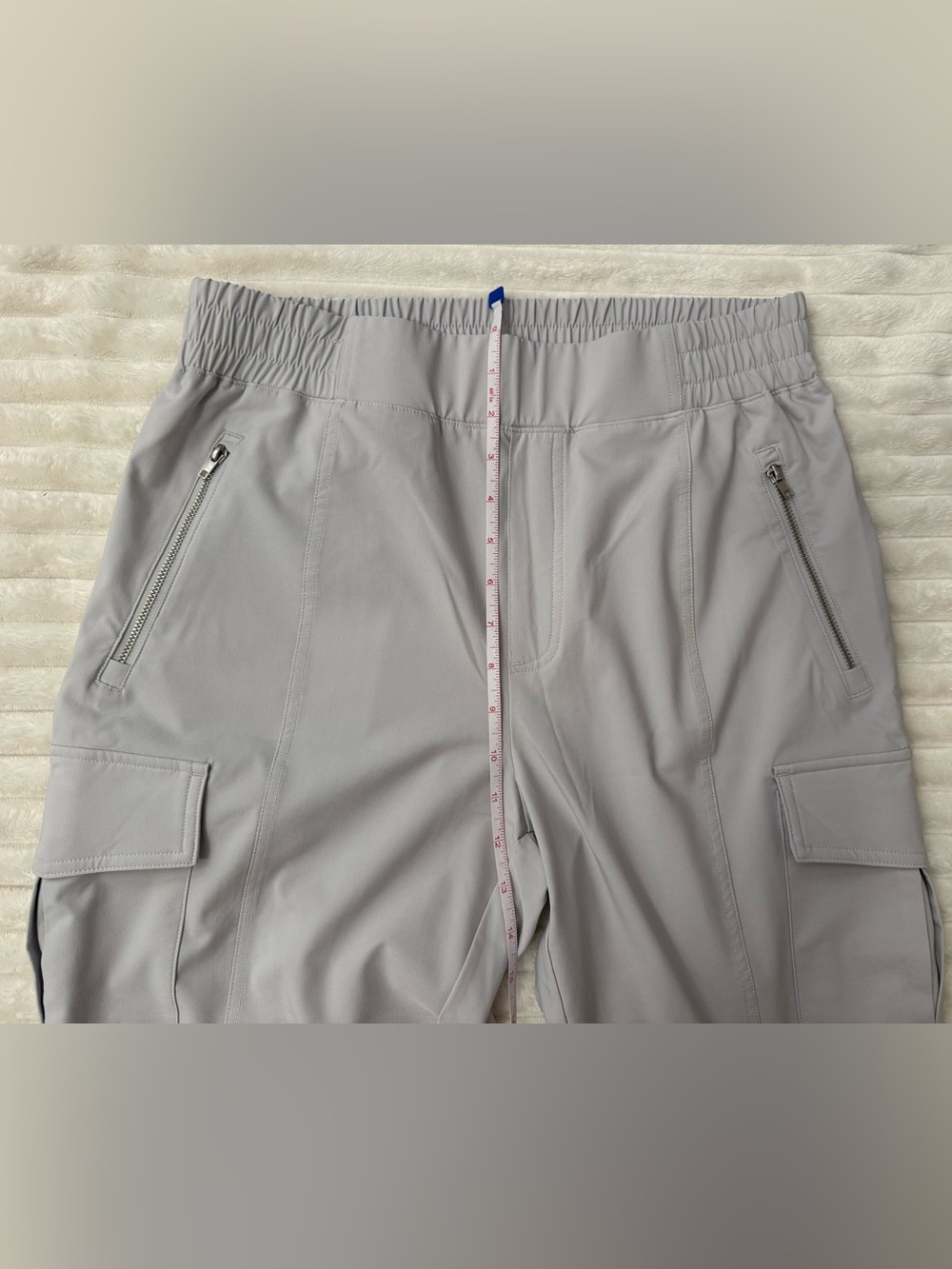 “NWOT” Mondetta Light Gray Cargo Joggers with Elastic Waist - Picture 3 of 9